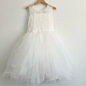 White Lace & Tulle Girls Dress